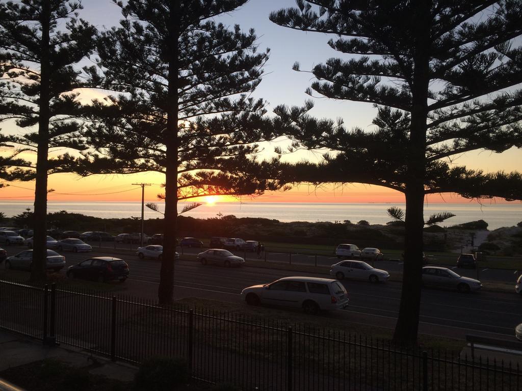 Adelaide - Semaphore Beach Front Exteriér fotografie